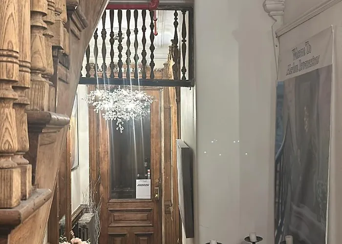 Harlem Brownstone